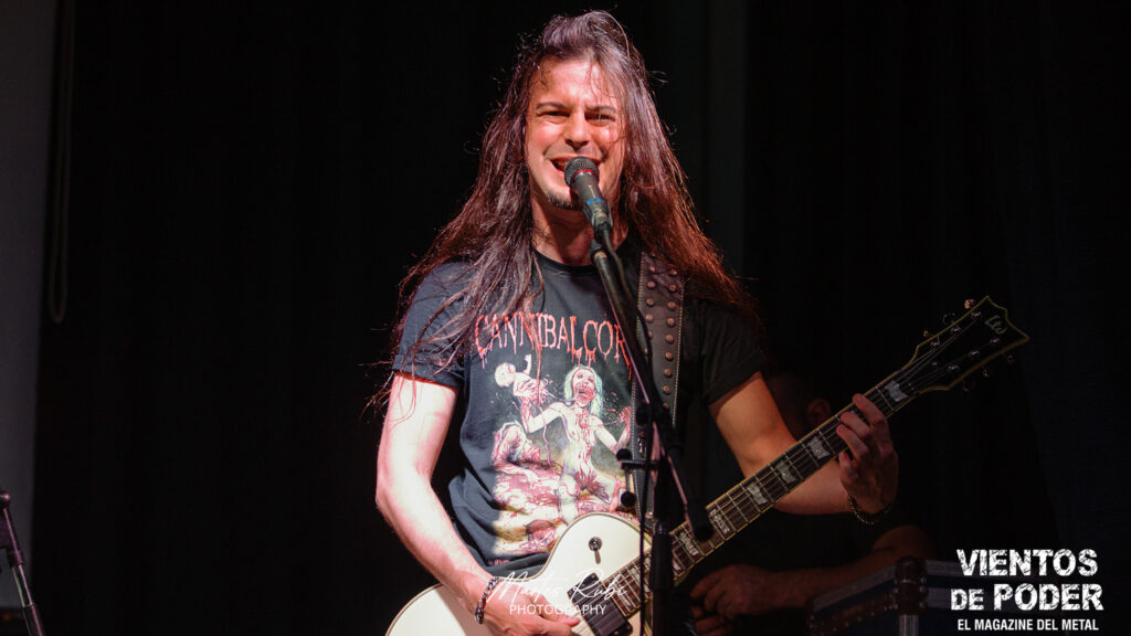 Against se presentó junto Darkane en Argentina