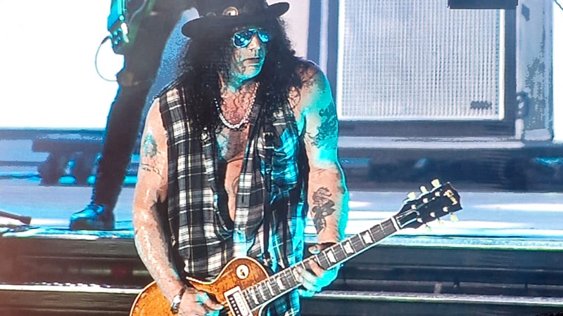 slash cosquin rock