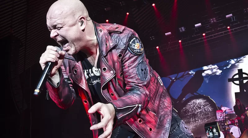 Michael Kiske Cantando